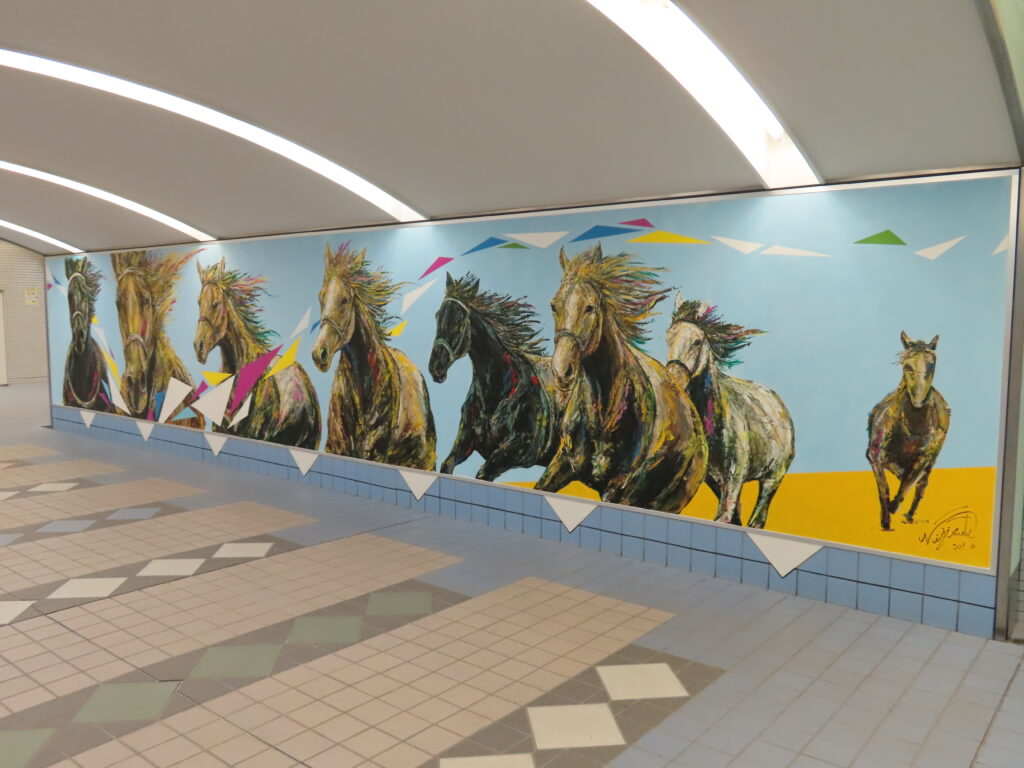 川崎競馬場の地下道